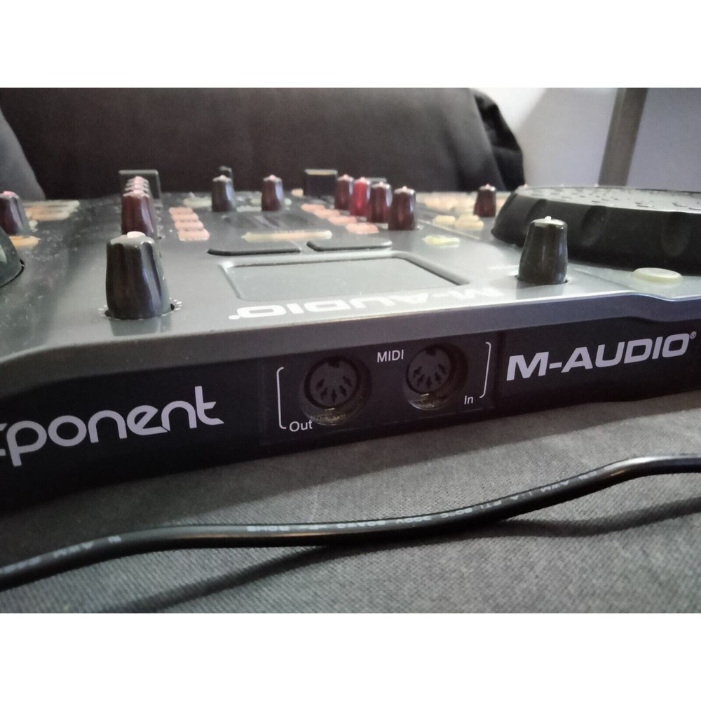 M-Audio Torq 1.5 Xponent DJ/Midi Controller Performance Production System USB - Picture 10 of 12